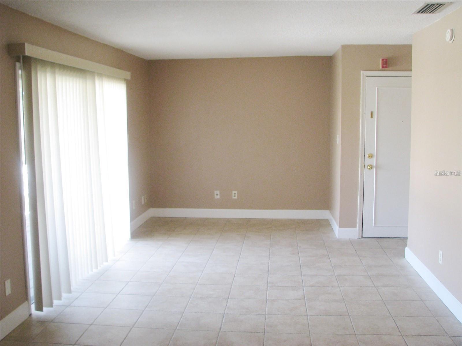 Image 6 of 10 For 405 Georgetown Drive D