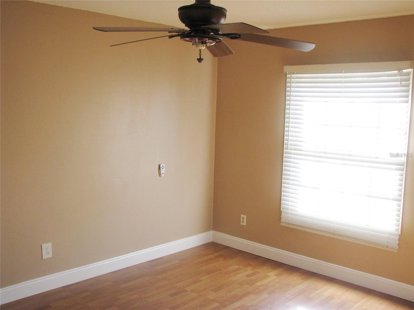 Image 7 of 10 For 405 Georgetown Drive D