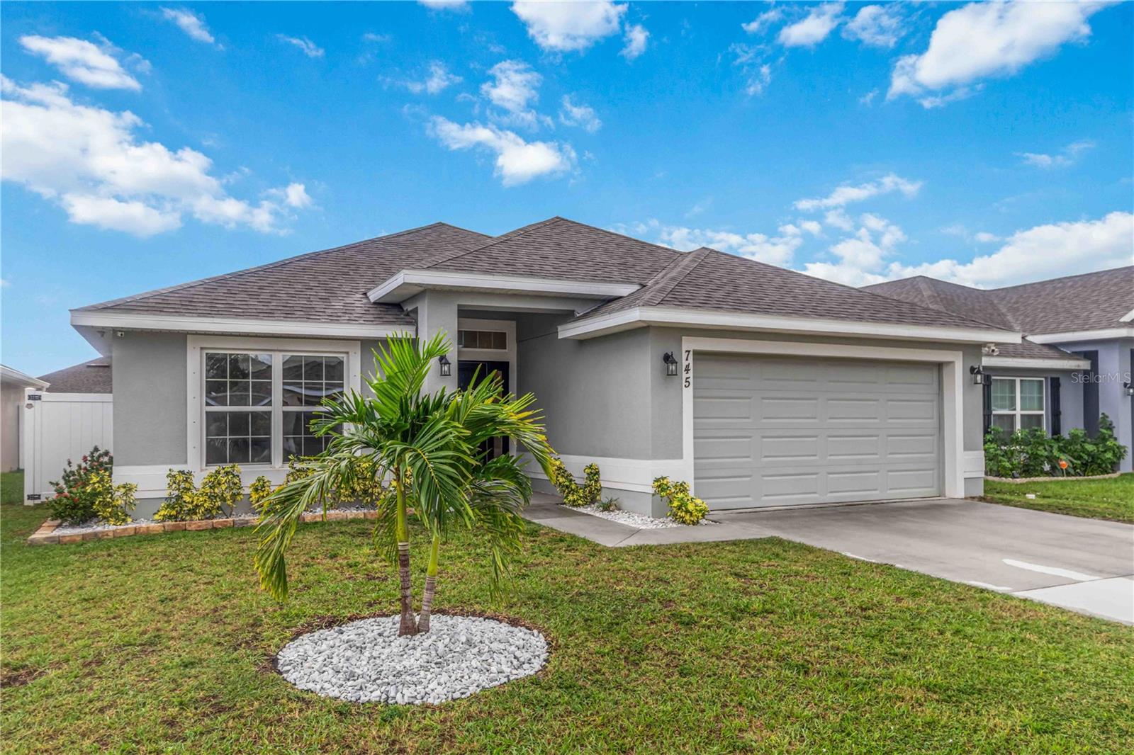 Image 3 of 44 For 745 Lantana Street