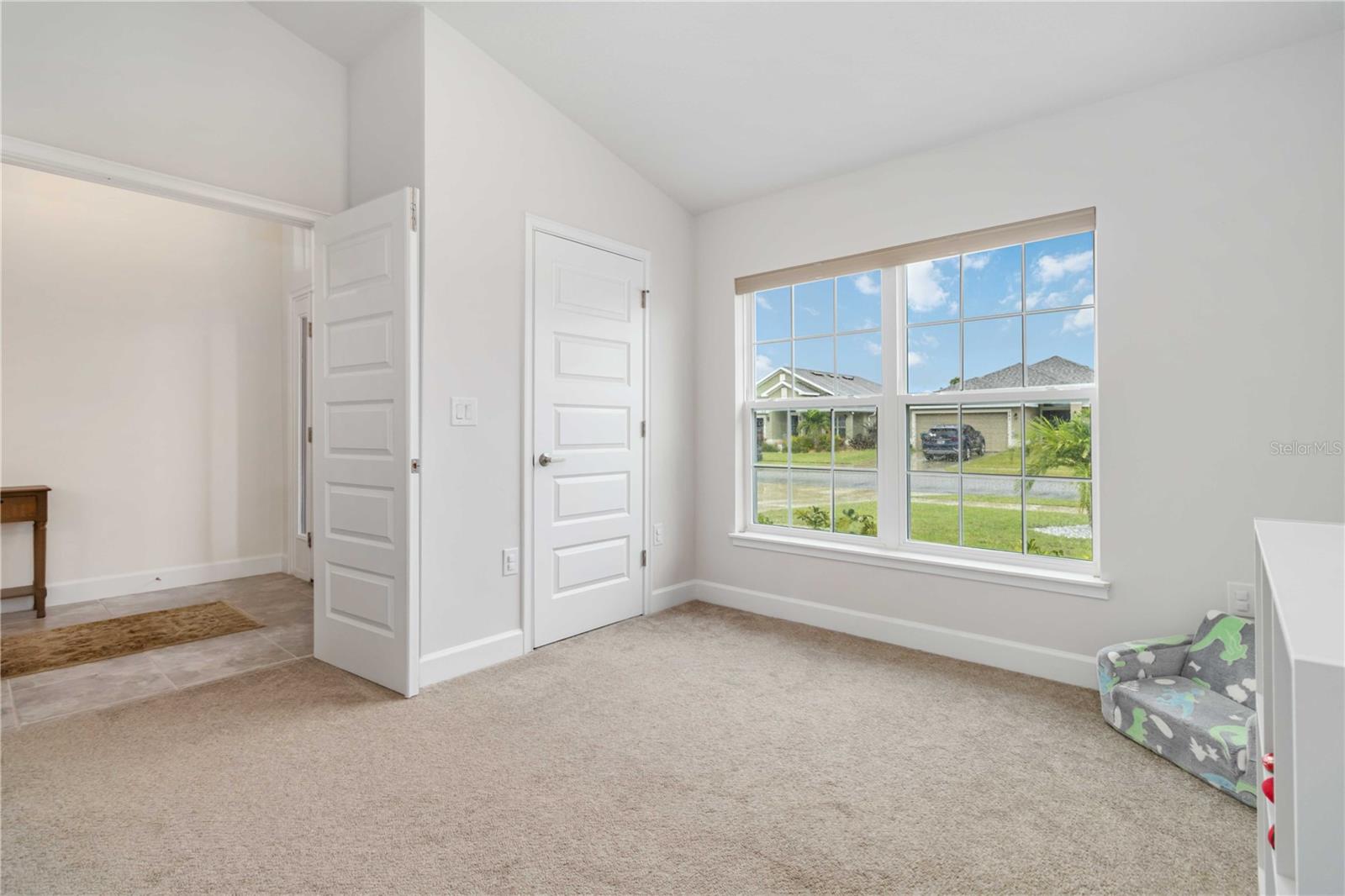 Image 32 of 44 For 745 Lantana Street