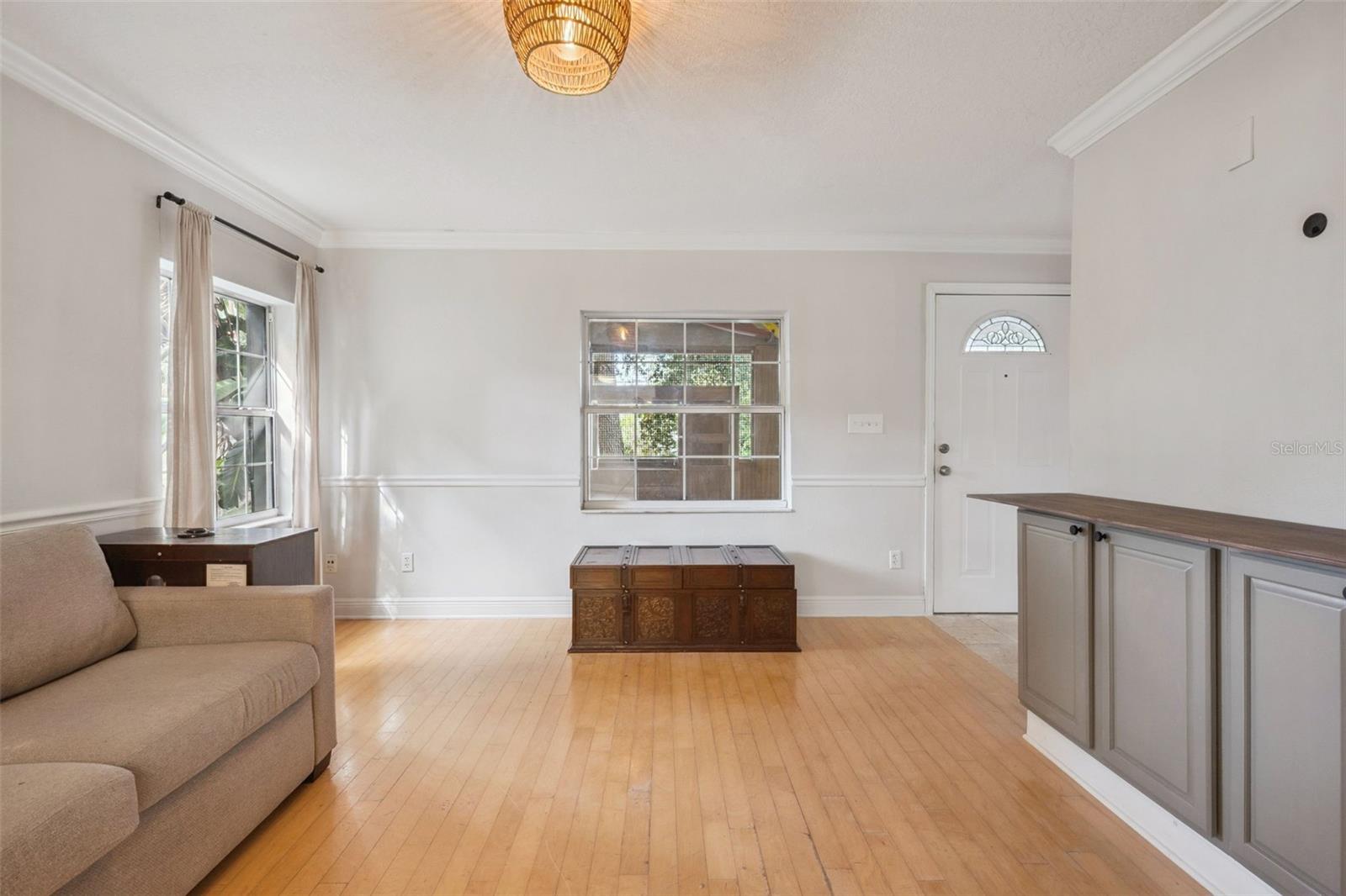 Image 11 of 40 For 1417 Belgrade Avenue A