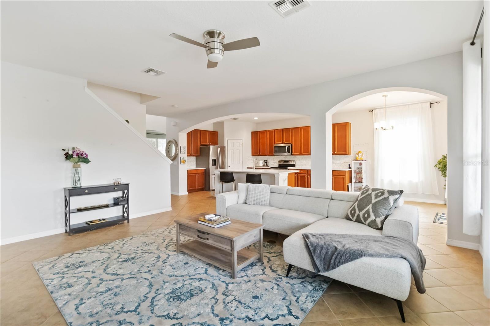 Image 11 of 39 For 248 Wallrock Court