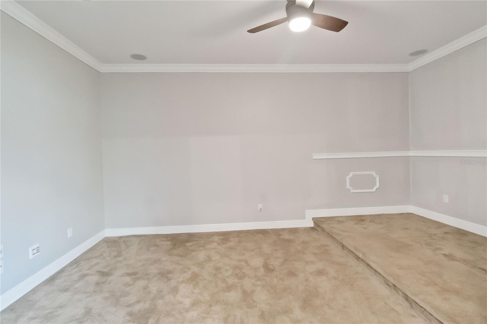 Image 19 of 39 For 248 Wallrock Court
