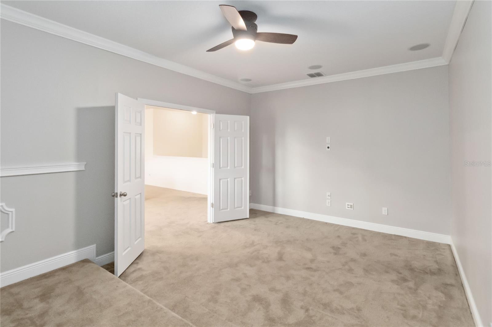 Image 20 of 39 For 248 Wallrock Court