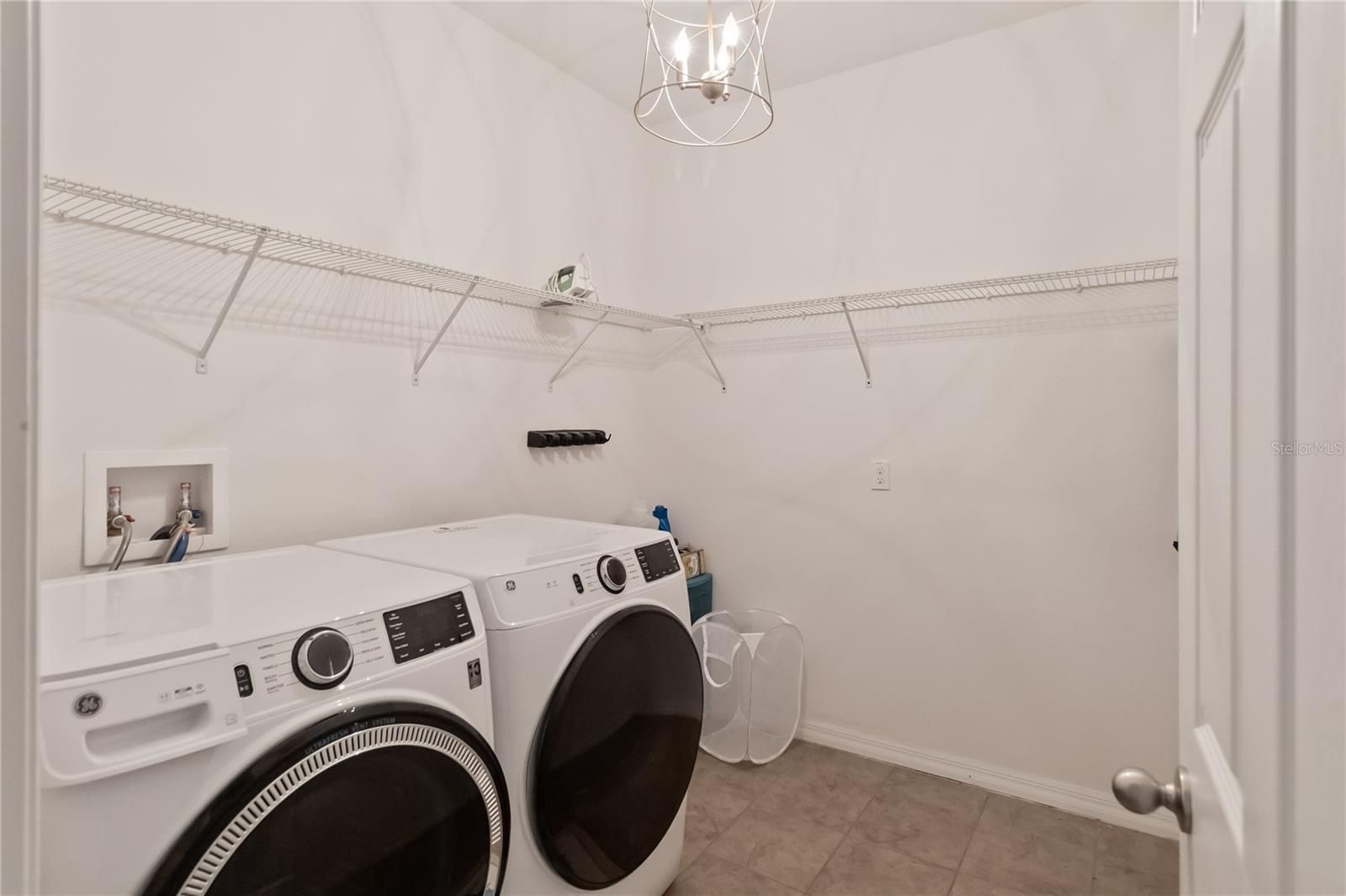 Image 29 of 39 For 248 Wallrock Court