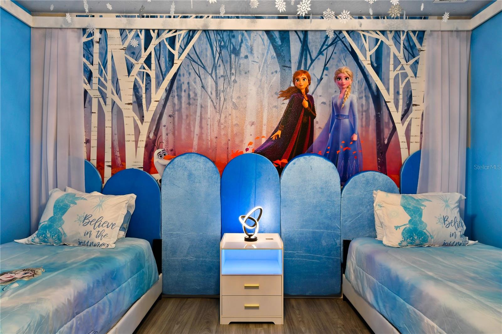 Image 20 of 57 For 1415 Moon Valley Drive