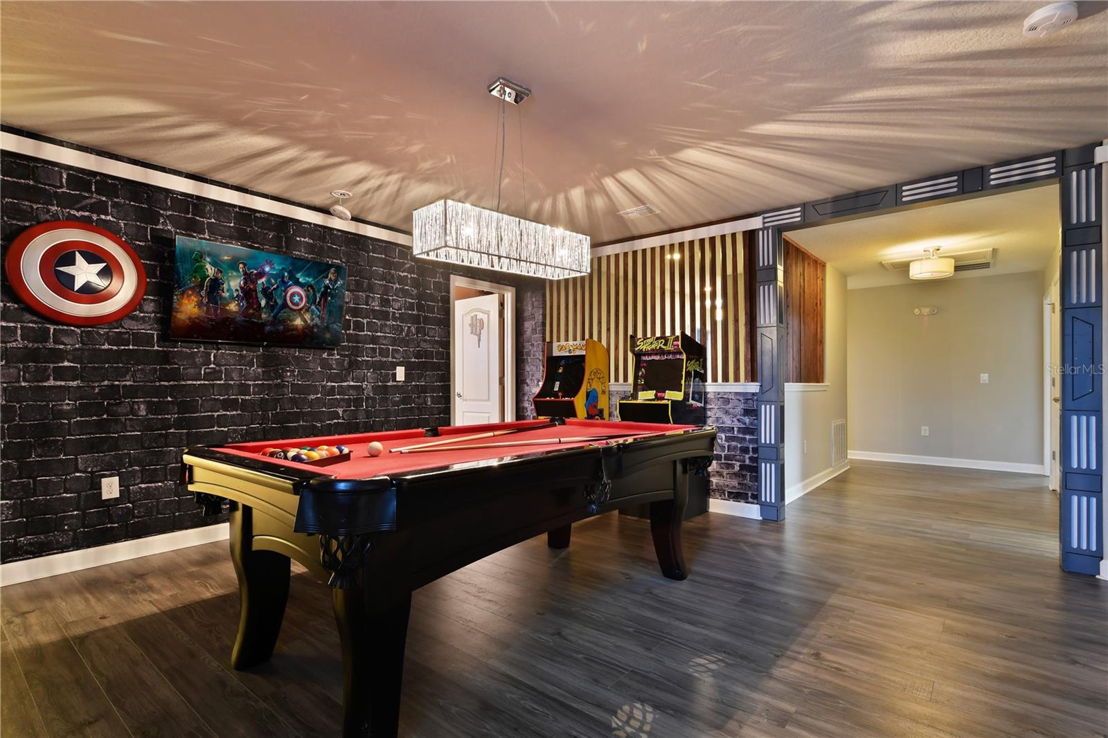 Image 32 of 57 For 1415 Moon Valley Drive