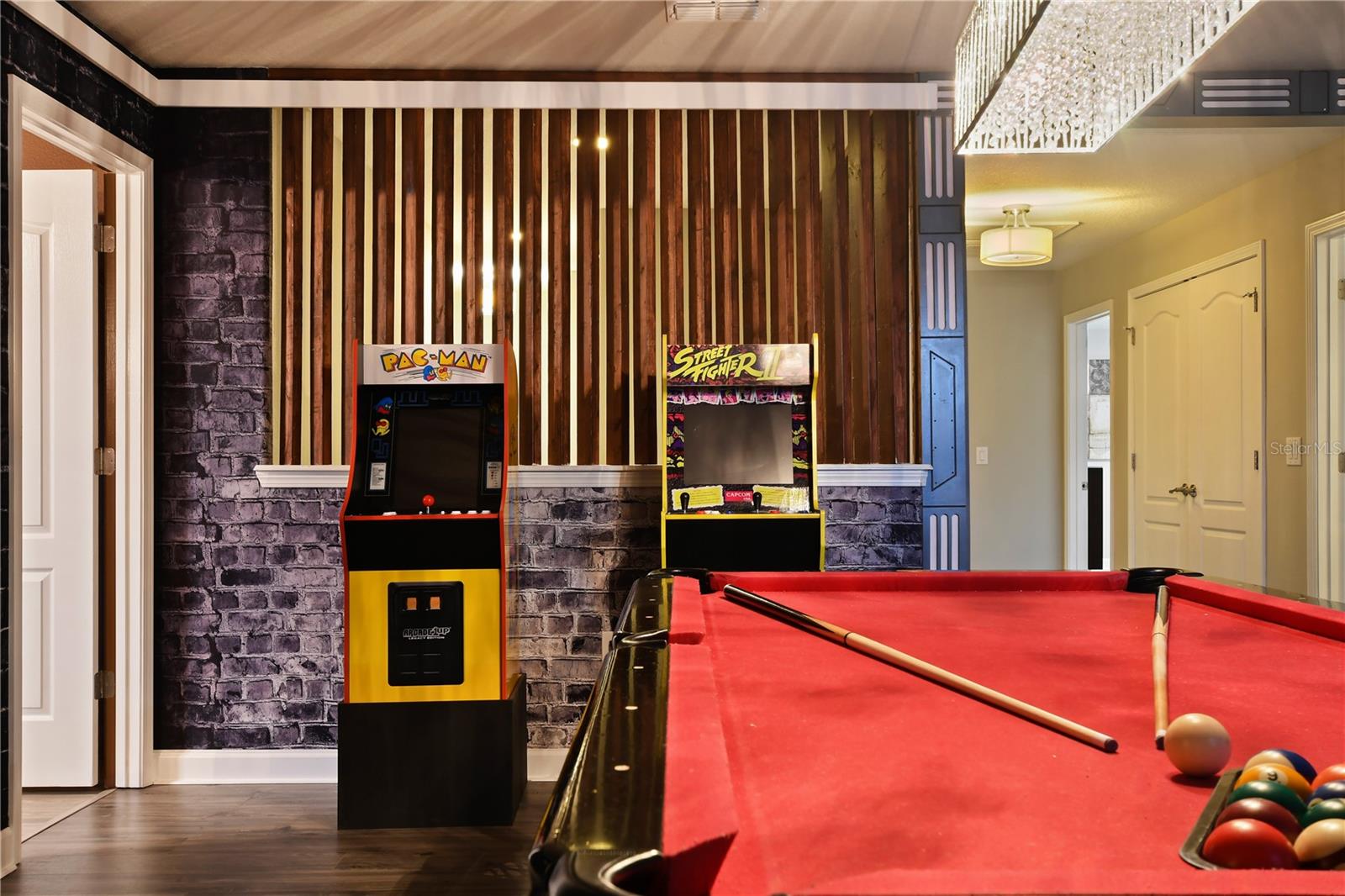 Image 33 of 57 For 1415 Moon Valley Drive