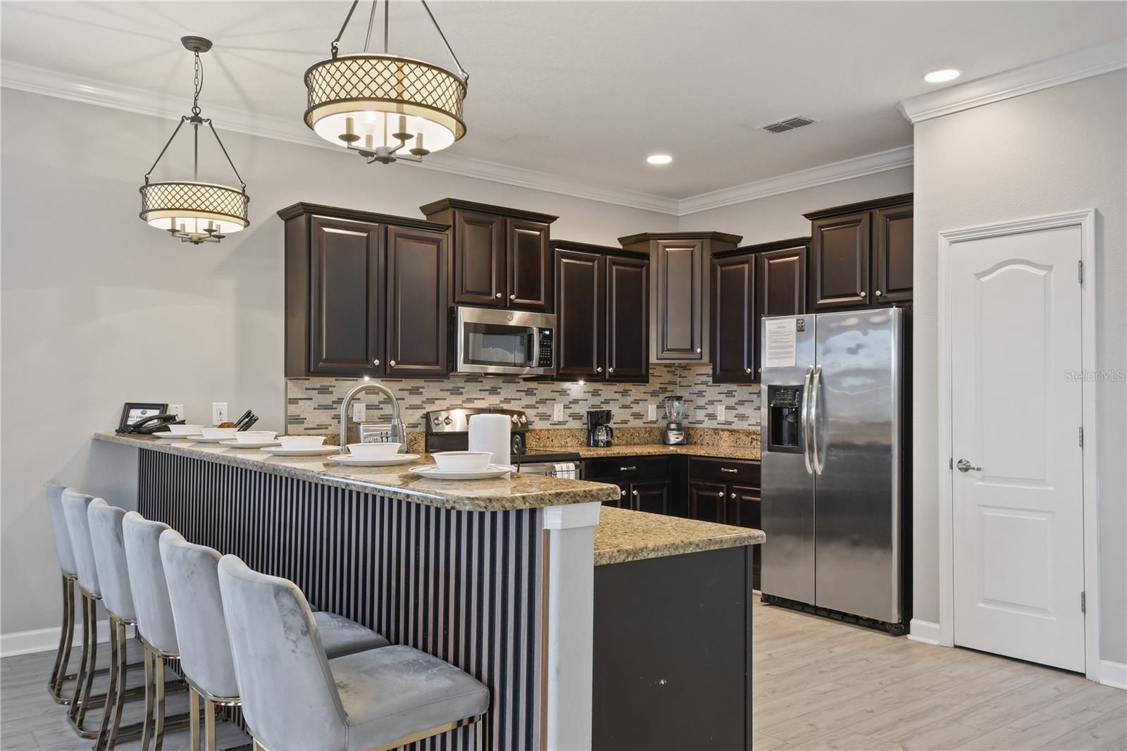 Image 6 of 57 For 1415 Moon Valley Drive