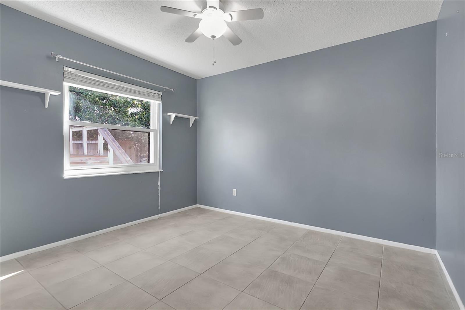 Image 18 of 37 For 1501 Gelm Court