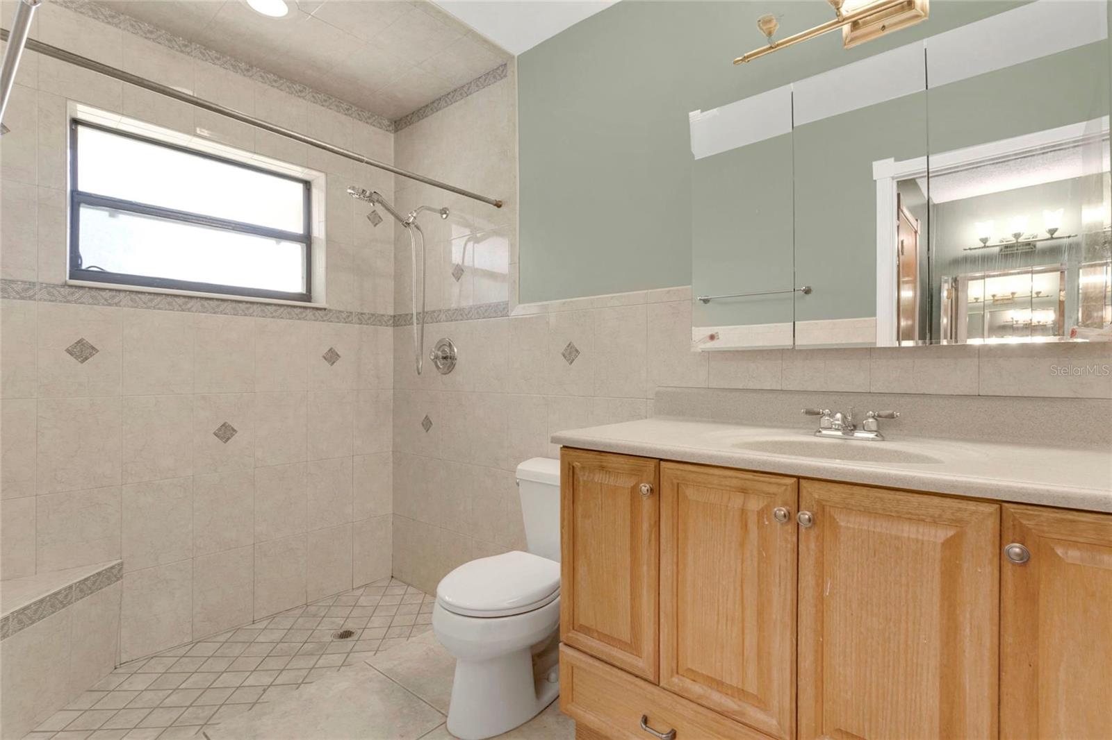 Image 21 of 37 For 1501 Gelm Court