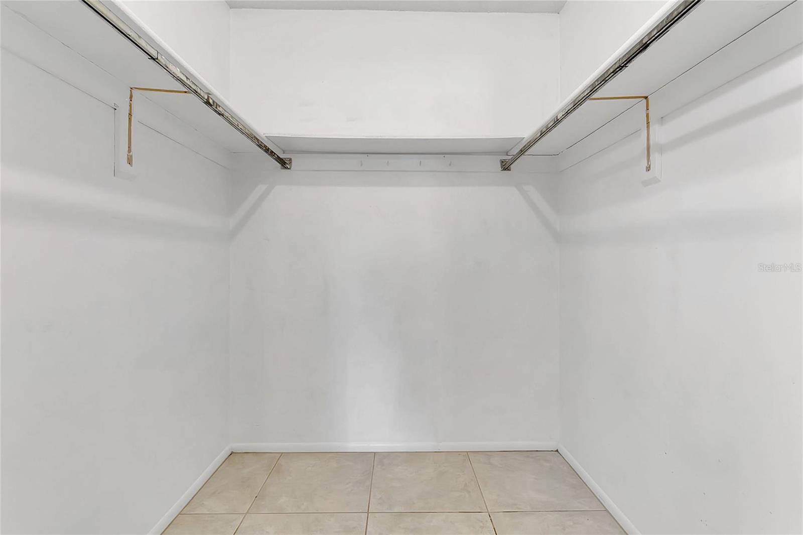 Image 22 of 37 For 1501 Gelm Court