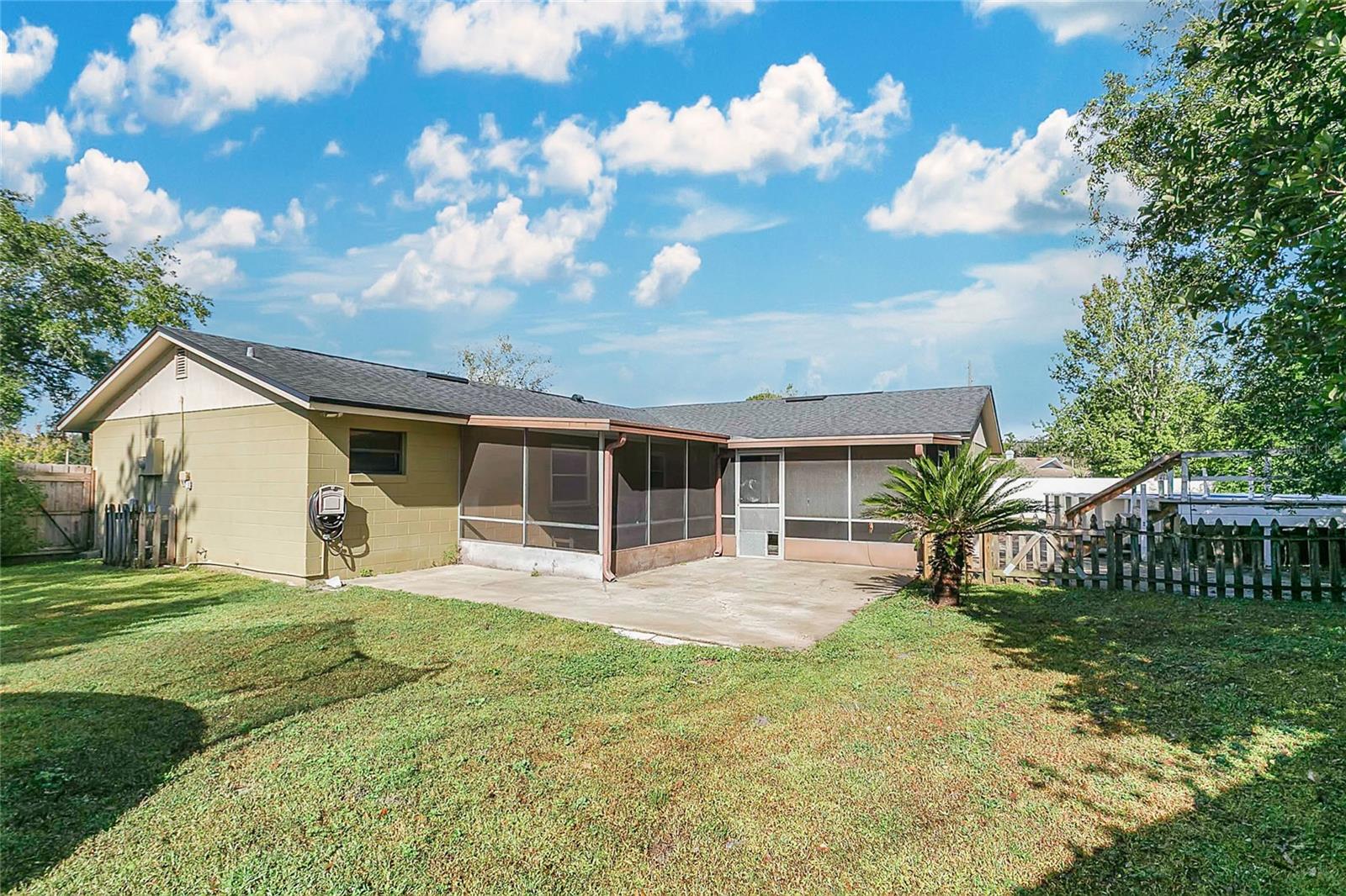 Image 25 of 37 For 1501 Gelm Court