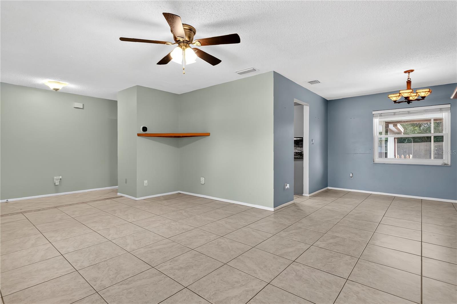 Image 4 of 37 For 1501 Gelm Court