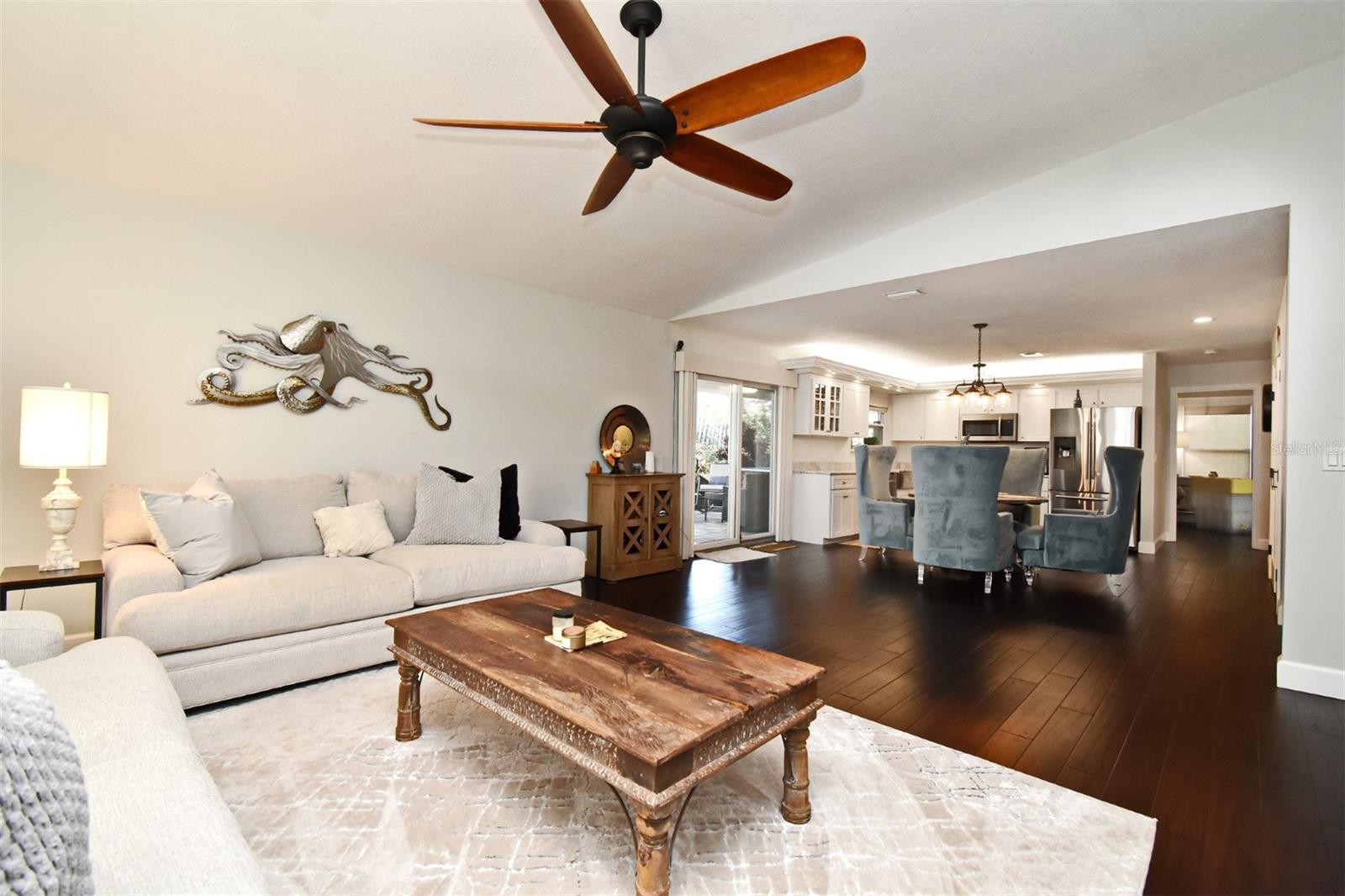 Image 13 of 41 For 1312 2nd Street