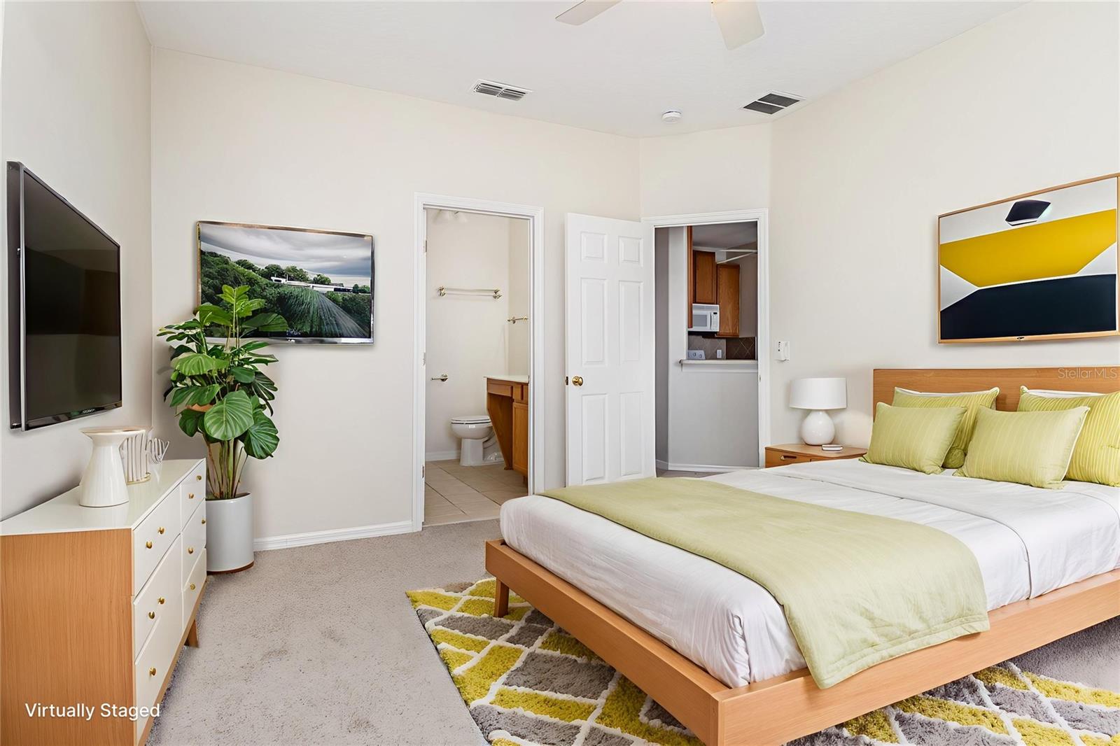 Image 22 of 31 For 213 Knollwood Drive