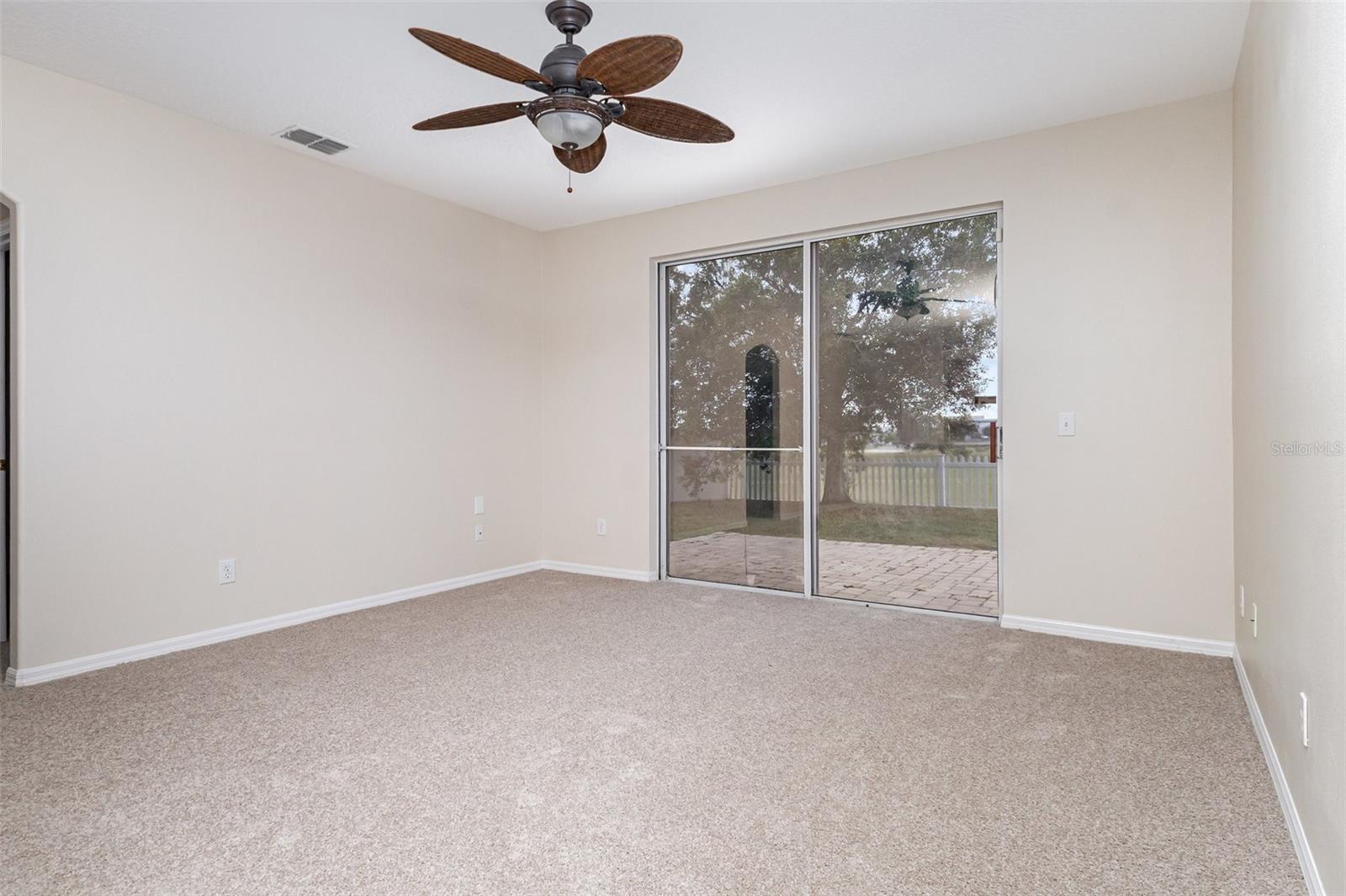 Image 9 of 31 For 213 Knollwood Drive