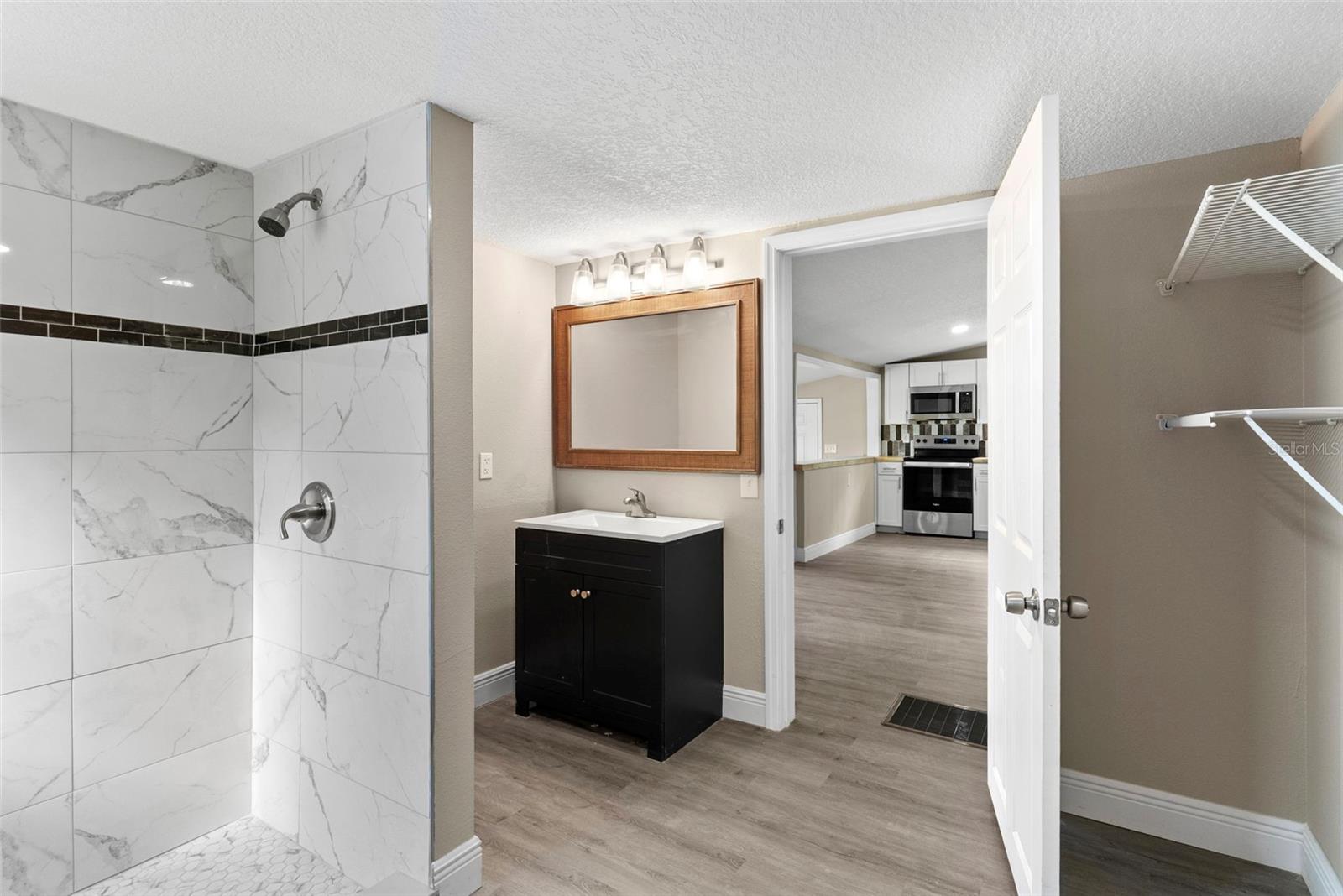 Image 24 of 31 For 15375 64th Place