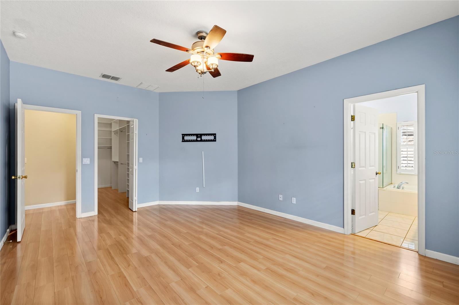 Image 13 of 51 For 14069 Ocean Pine Circle