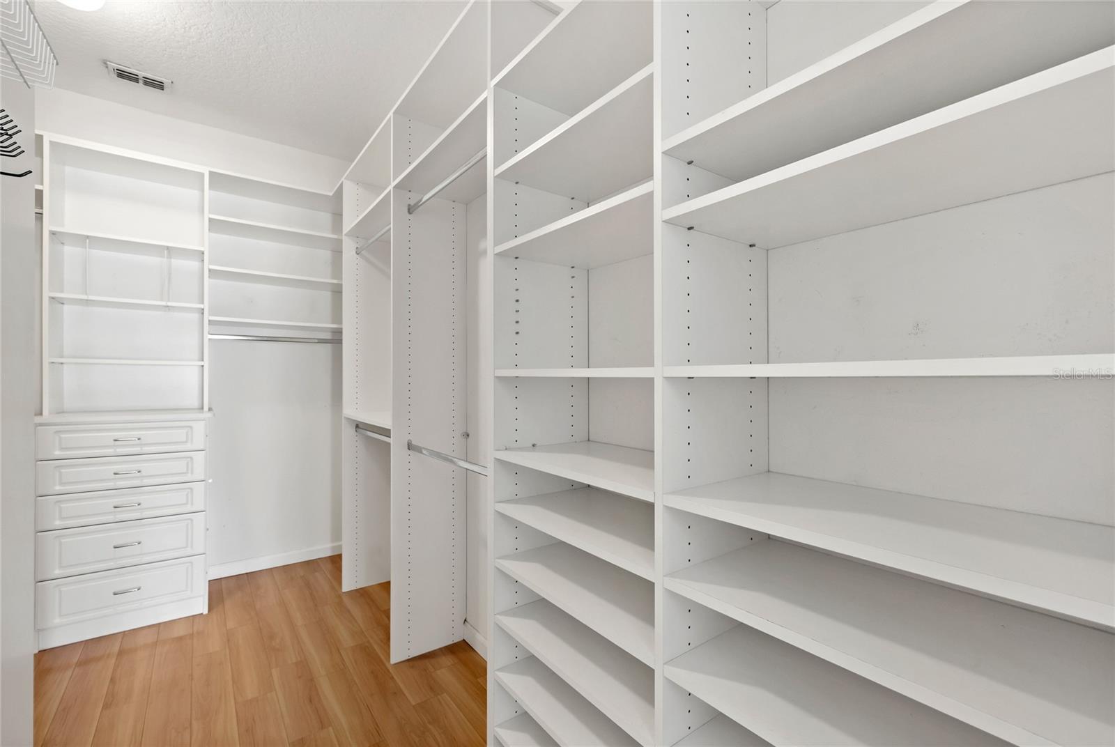 Image 16 of 51 For 14069 Ocean Pine Circle