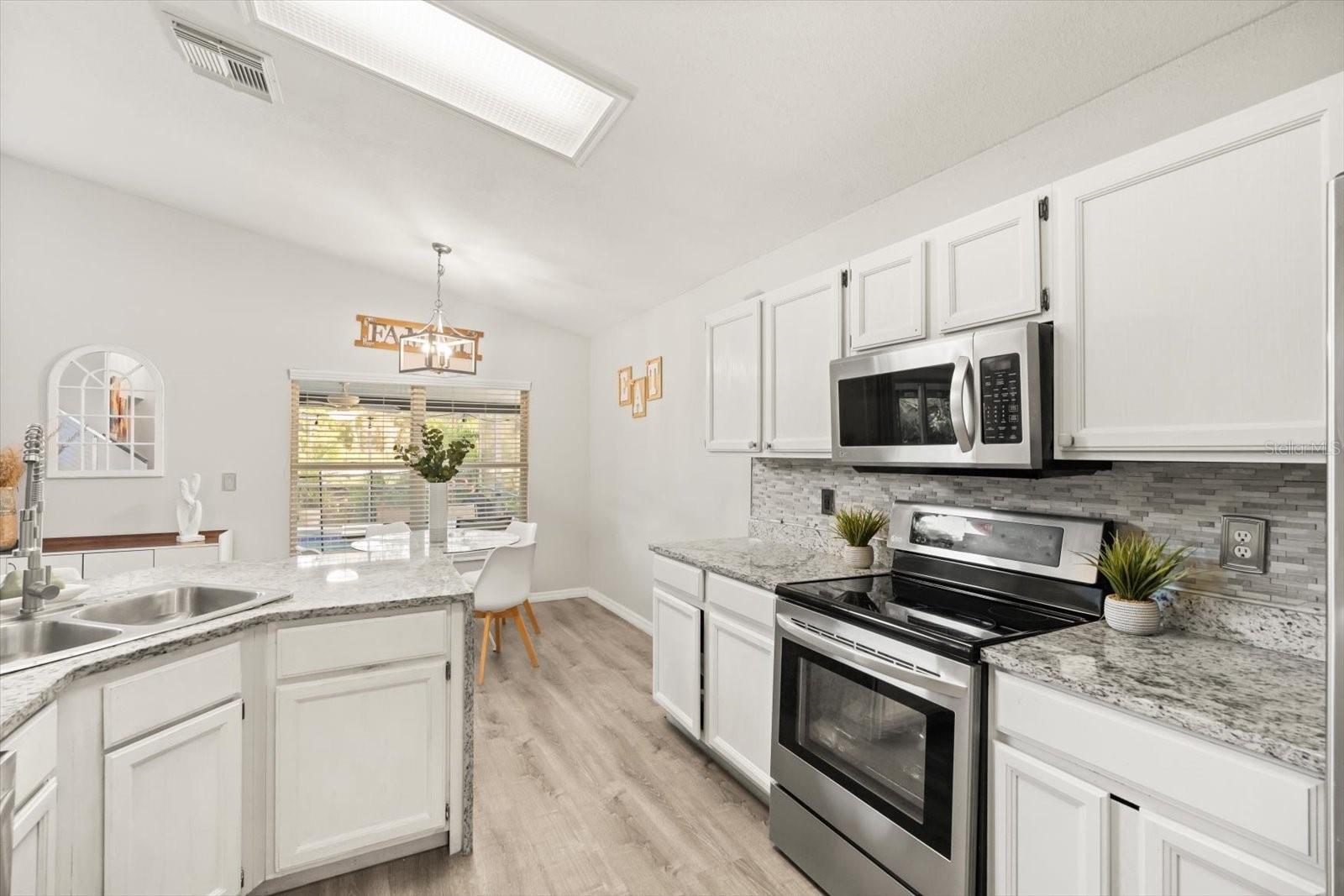 Image 11 of 27 For 1003 Wharf Creek Court