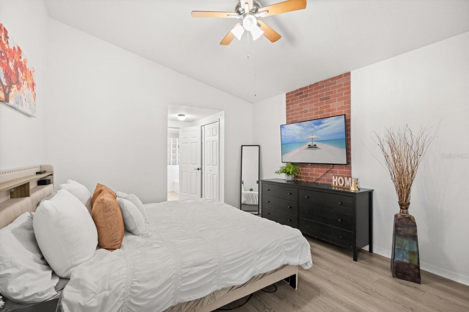 Image 15 of 27 For 1003 Wharf Creek Court