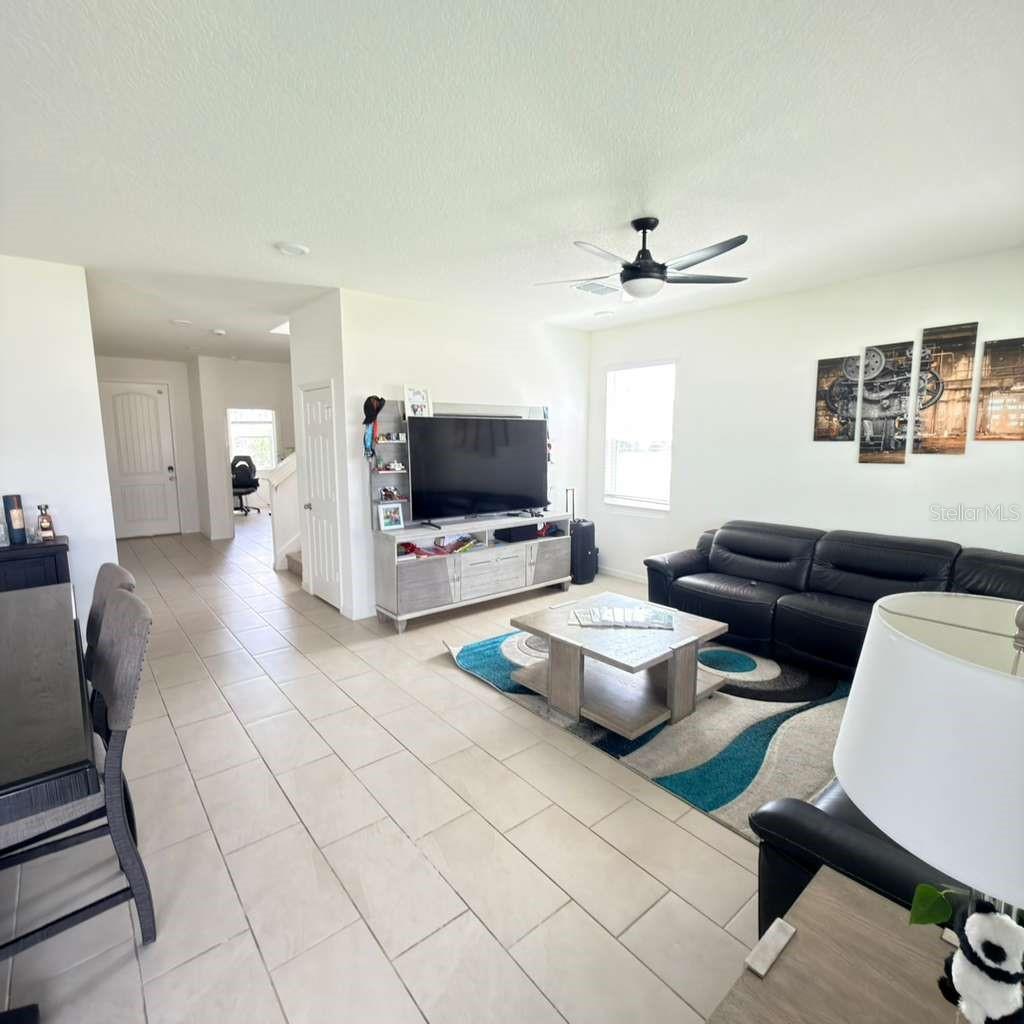 Image 15 of 29 For 850 Overpool Avenue