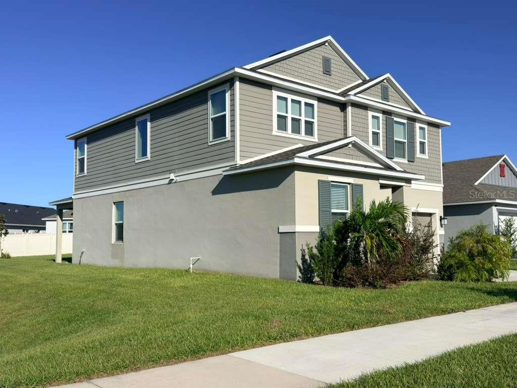 Image 2 of 29 For 850 Overpool Avenue