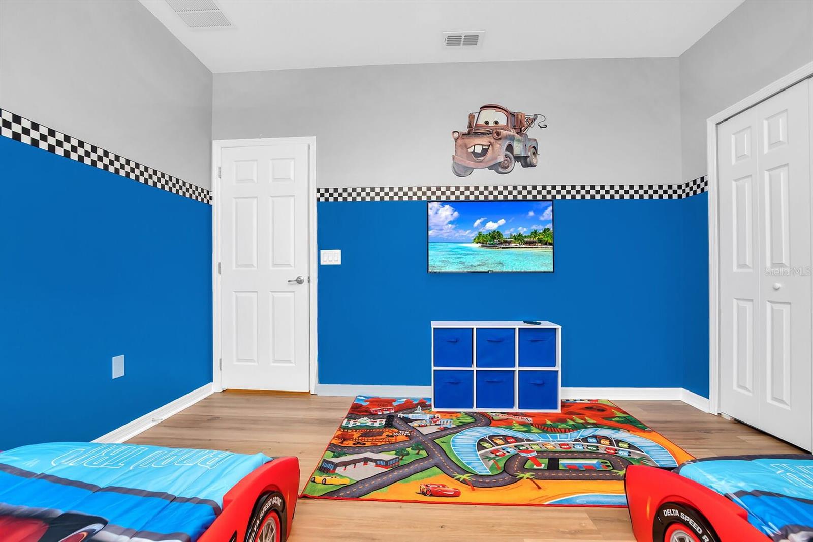 Image 42 of 74 For 6148 Broad Oak Drive