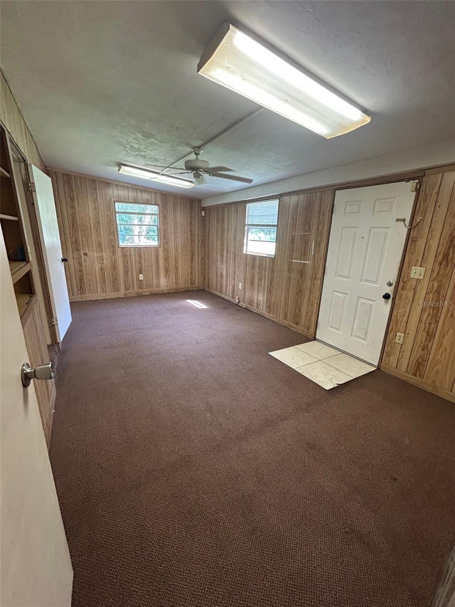 Image 3 of 11 For 285 Seminole Avenue