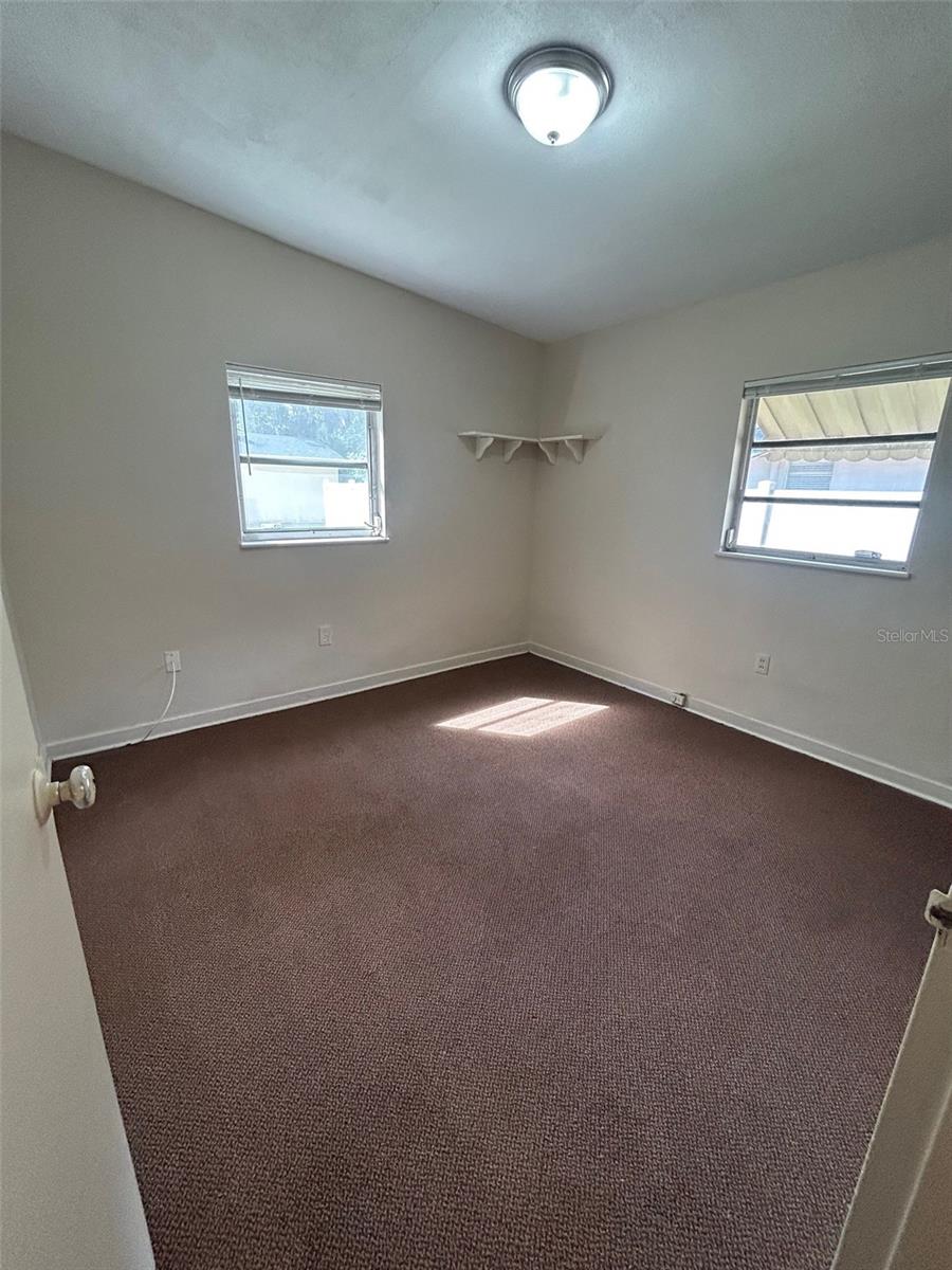 Image 8 of 11 For 285 Seminole Avenue