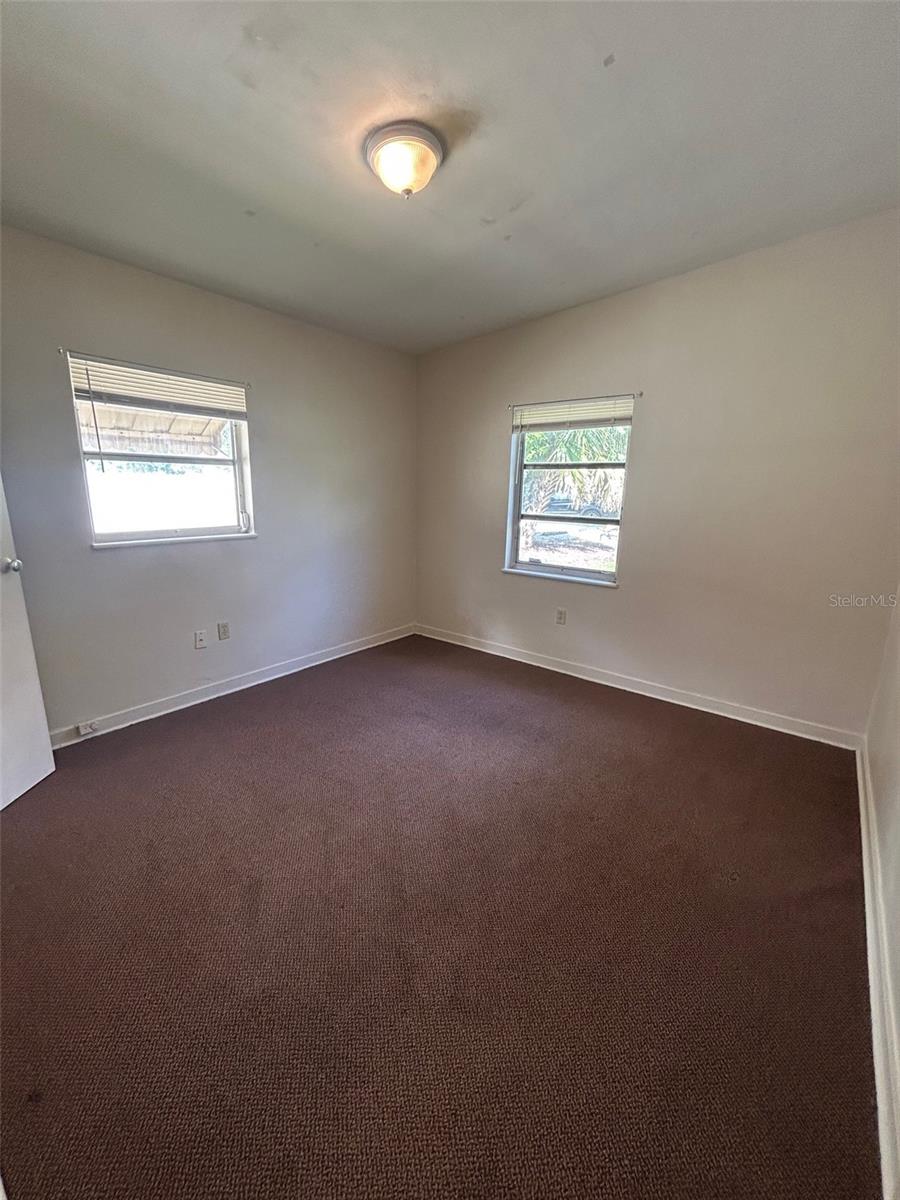 Image 9 of 11 For 285 Seminole Avenue