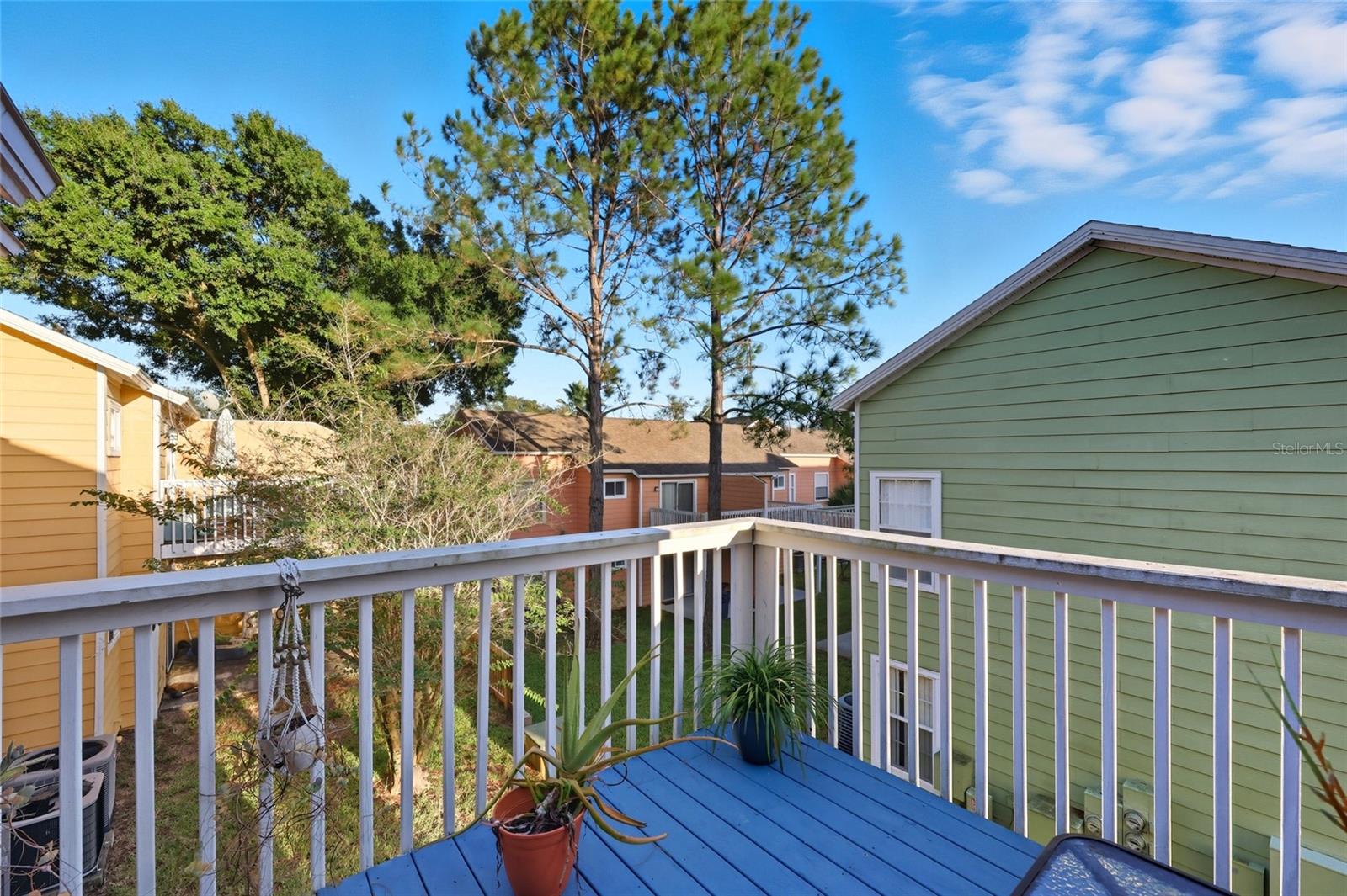 Image 24 of 30 For 8718 Rain Forest Place C