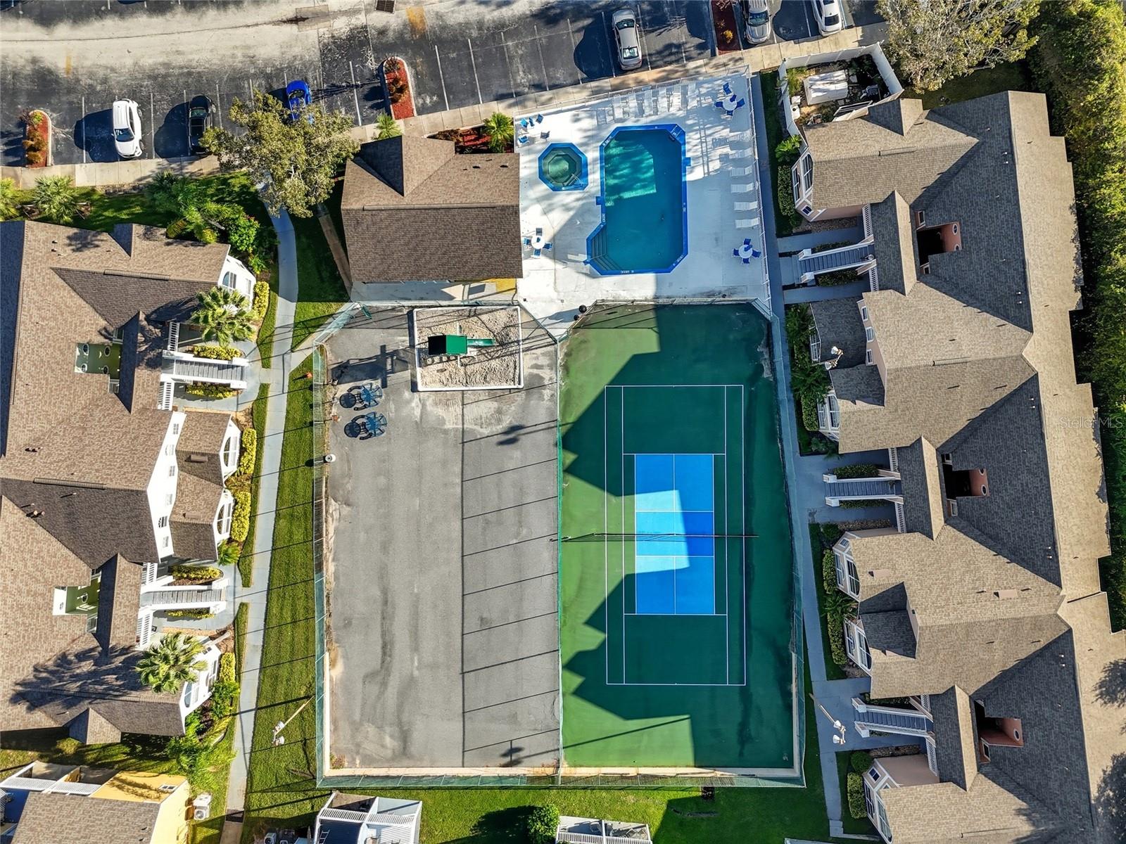 Image 28 of 30 For 8718 Rain Forest Place C