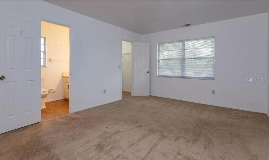 Image 15 of 24 For 68 Windtree Lane 201