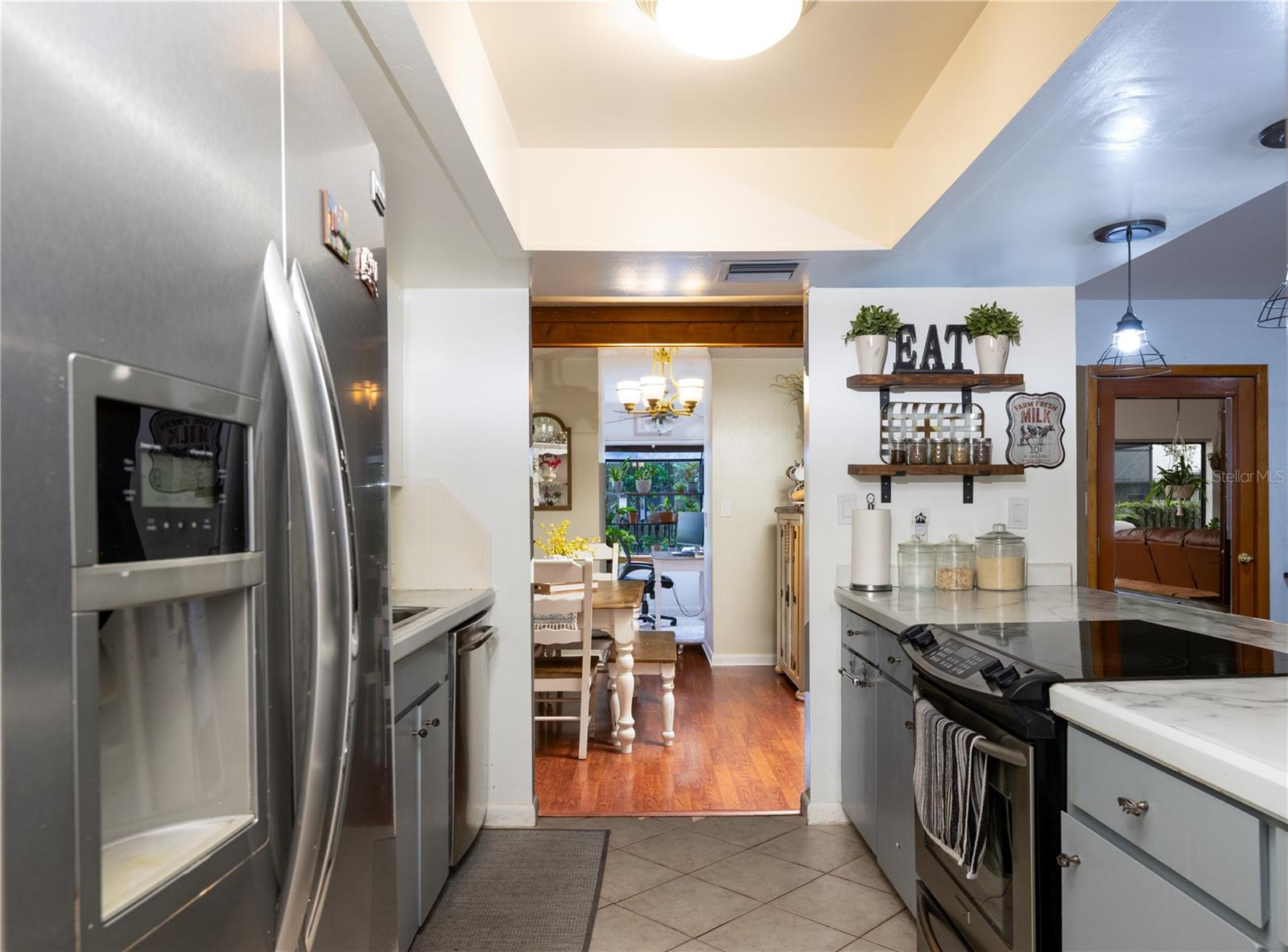 Image 4 of 31 For 901 Cutler Road