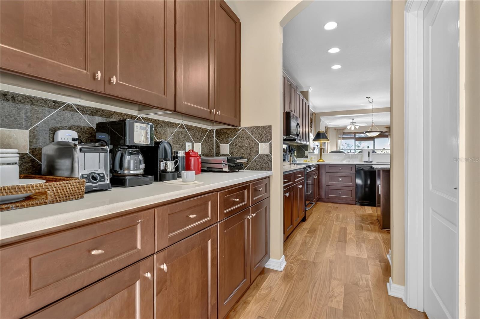 Image 11 of 50 For 6712 Thornhill Circle