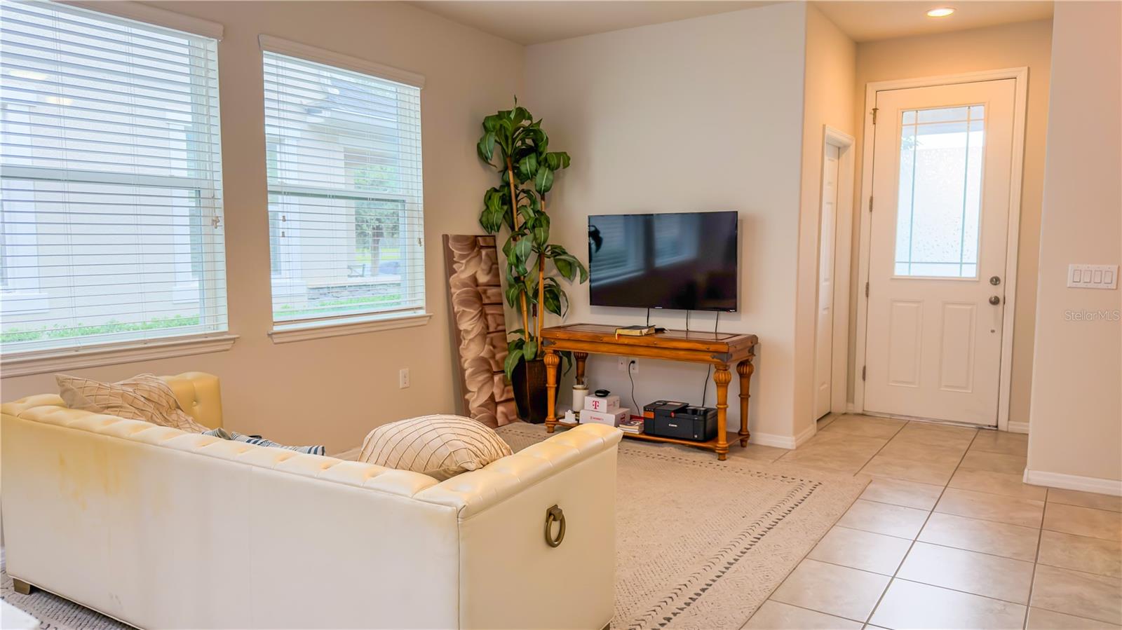 Image 12 of 25 For 2640 Giardino Loop