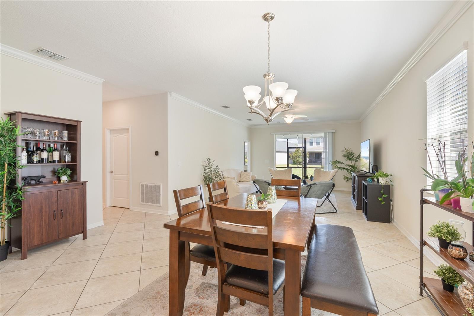 Image 14 of 44 For 7451 Fairgrove Avenue