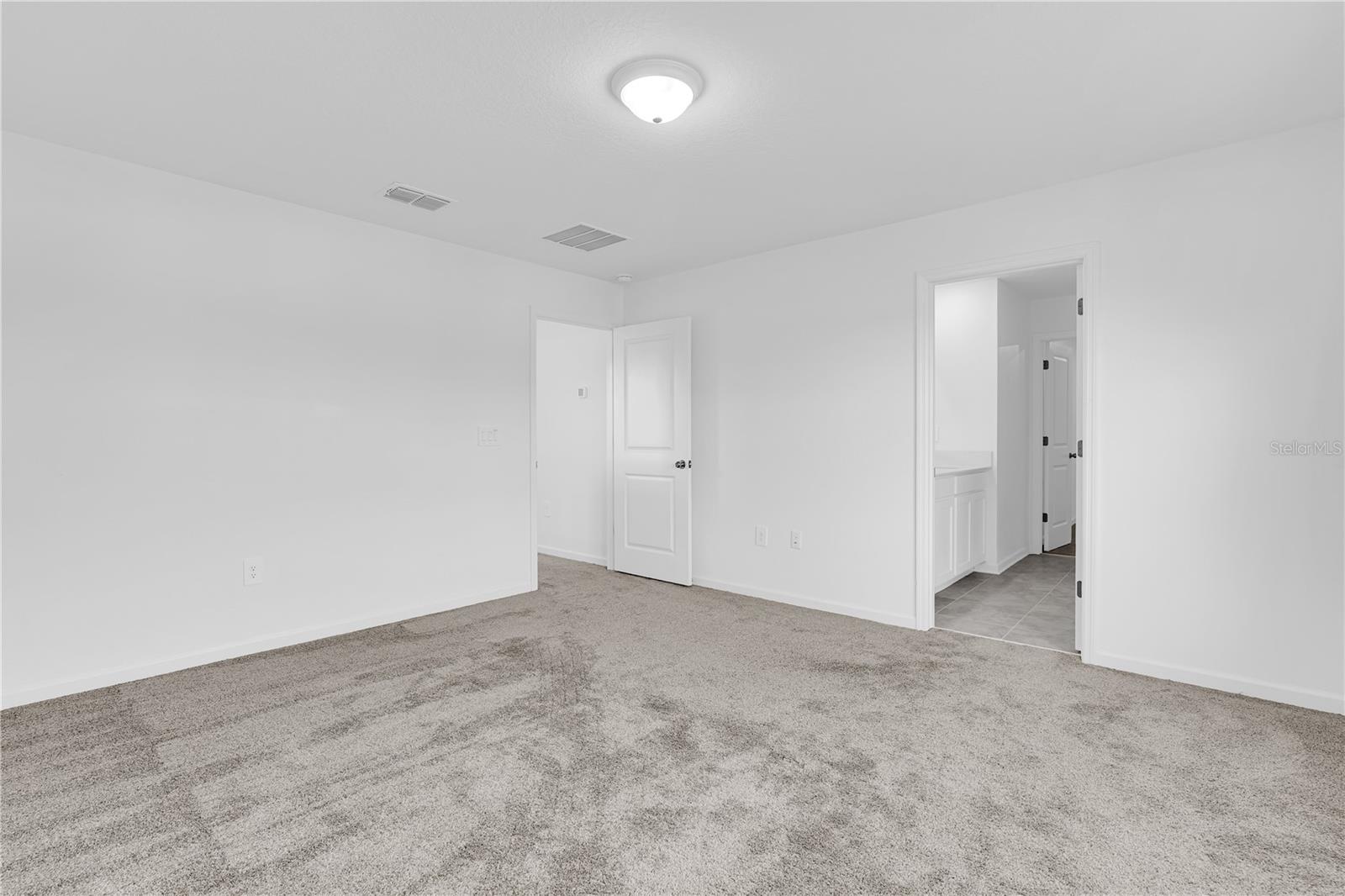 Image 9 of 19 For 1021 Waterfall Boulevard