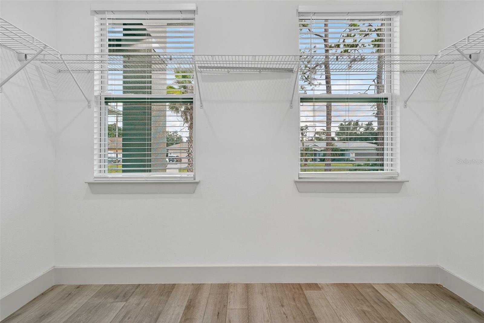 Image 37 of 63 For 2279 Margaret Lane