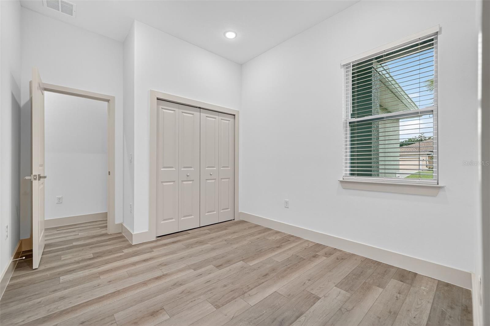 Image 40 of 63 For 2279 Margaret Lane
