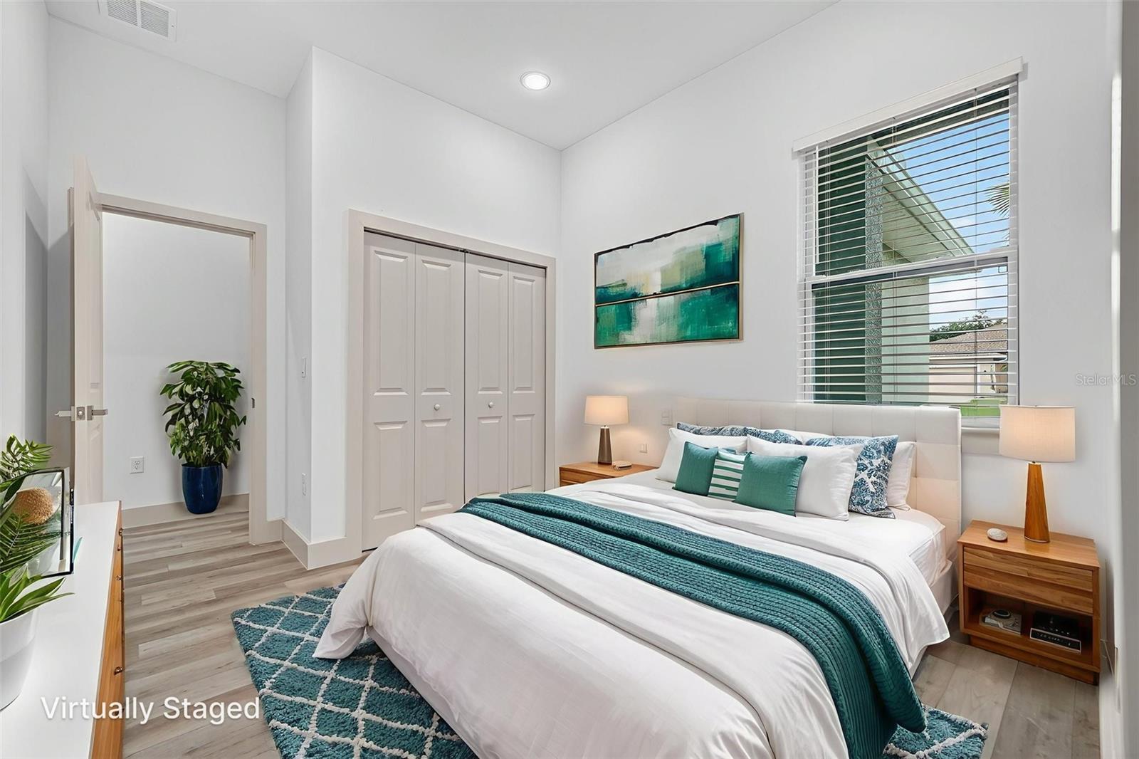 Image 41 of 63 For 2279 Margaret Lane