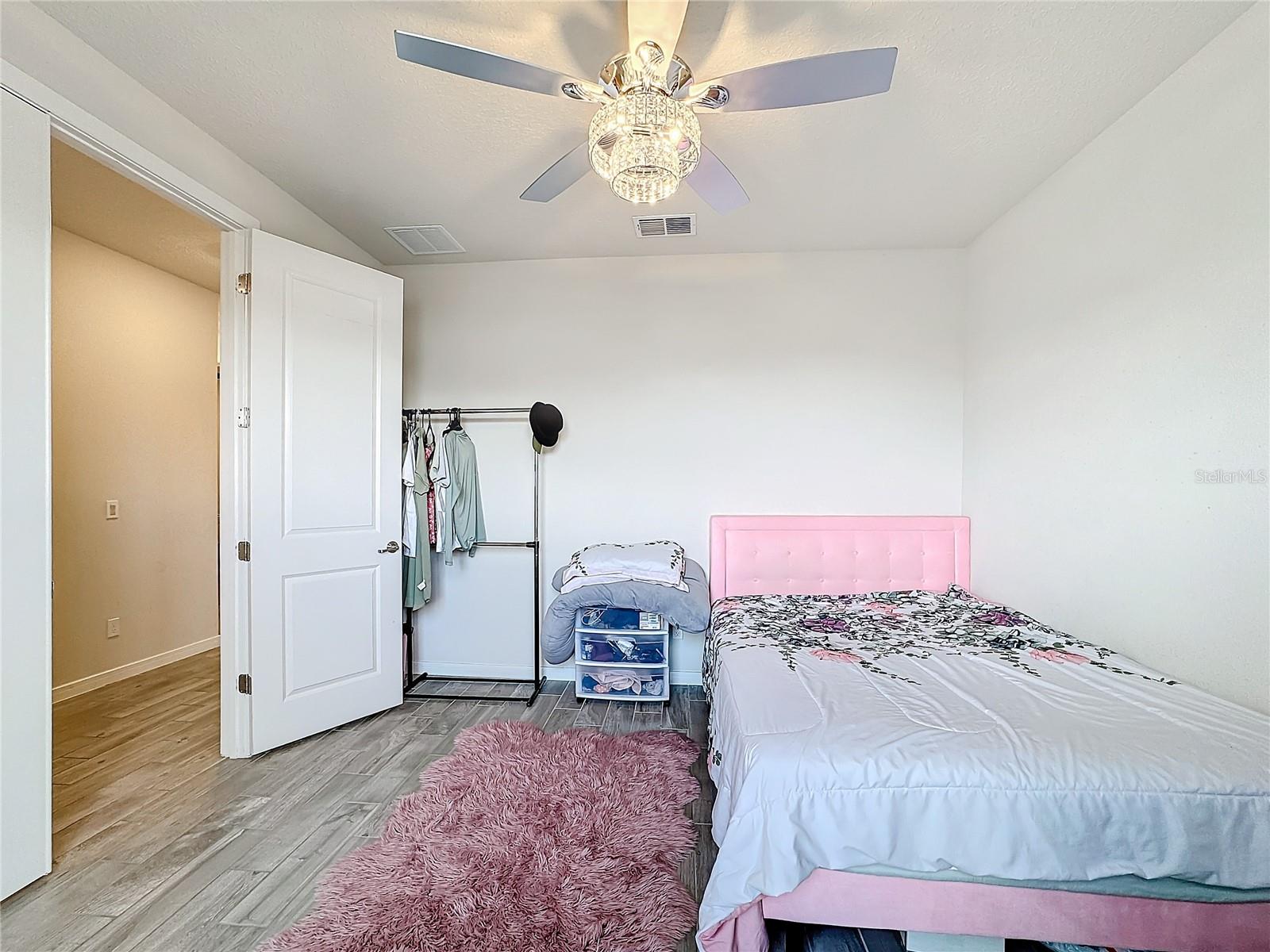 Image 14 of 38 For 5616 Arborvista Drive