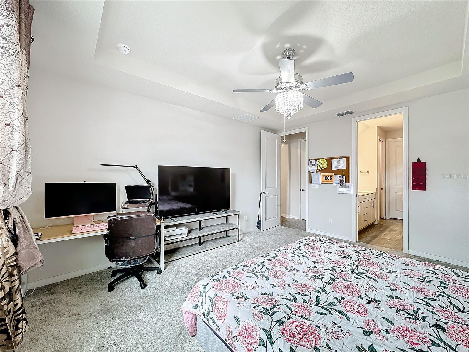 Image 19 of 38 For 5616 Arborvista Drive