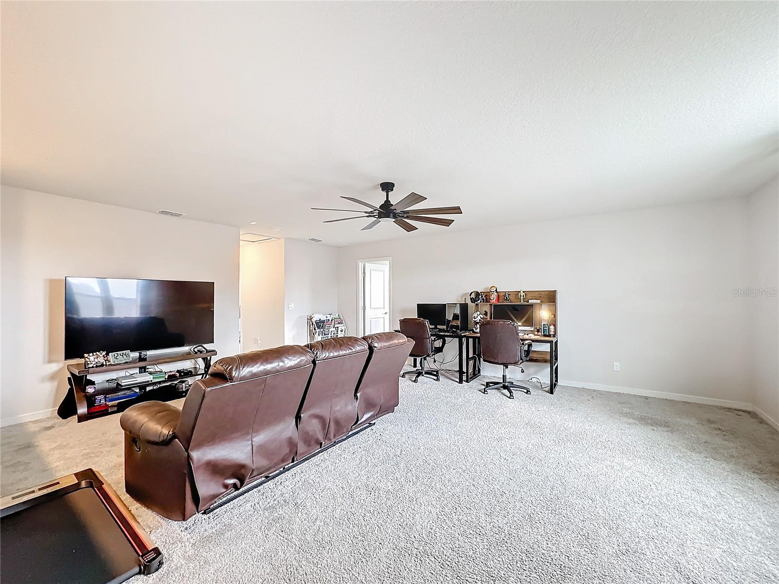 Image 21 of 38 For 5616 Arborvista Drive