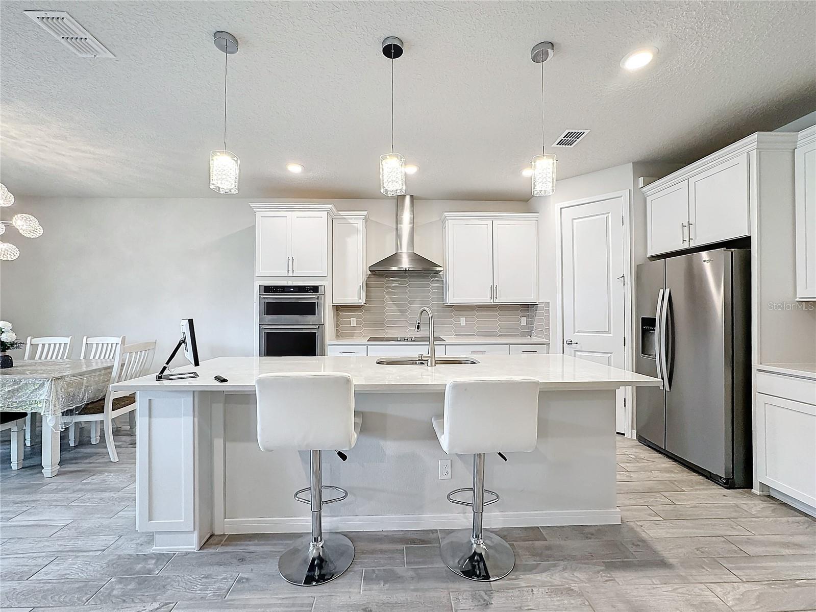 Image 4 of 38 For 5616 Arborvista Drive