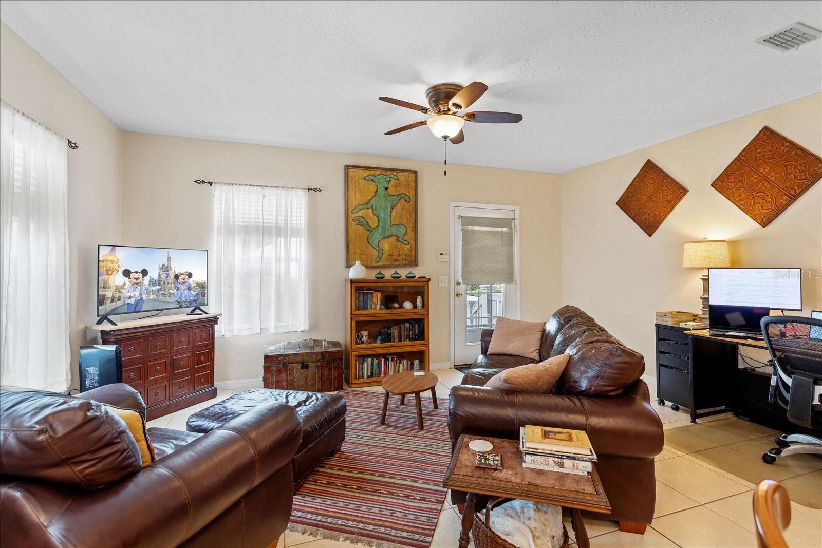 Image 6 of 18 For 1007 Nash Drive
