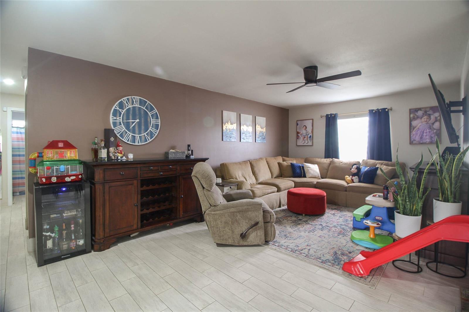 Image 11 of 23 For 574 Bitterwood Court