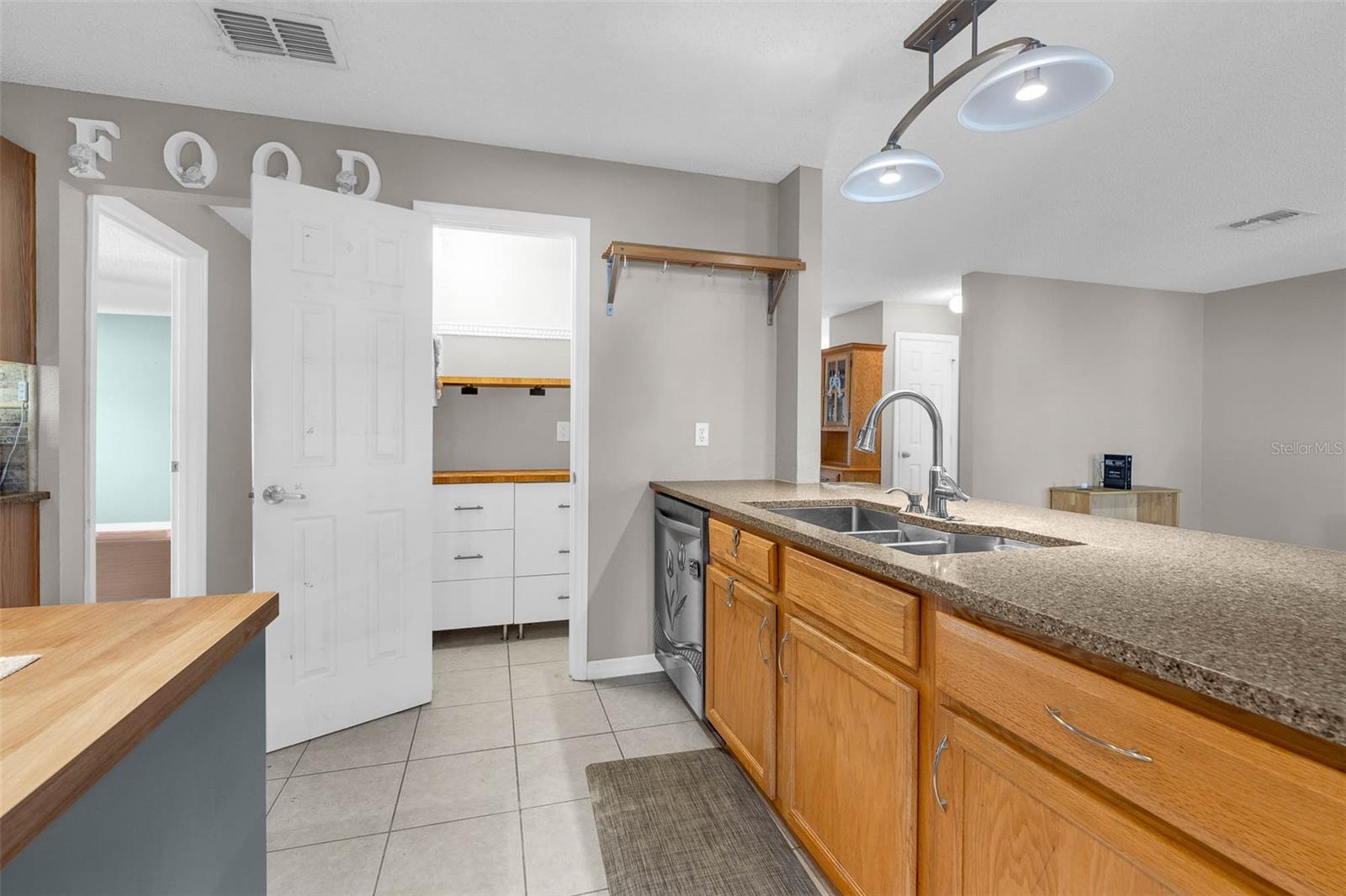 Image 15 of 53 For 754 Bristol Forest Way